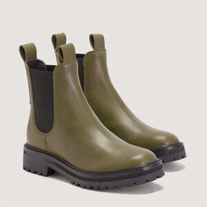 Everlane Leather Chelsea Boots Women’s 6.5